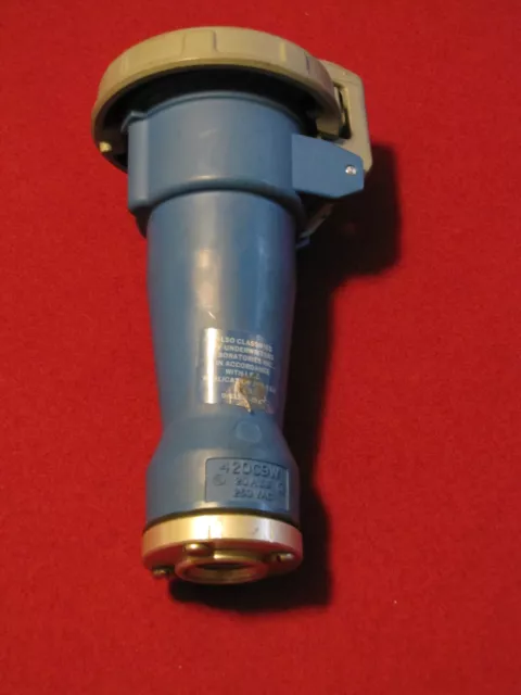 HUBBELL PIN AND SLEEVE 420C9W 20A 3PHASE 250V with 1/2" Female Connector