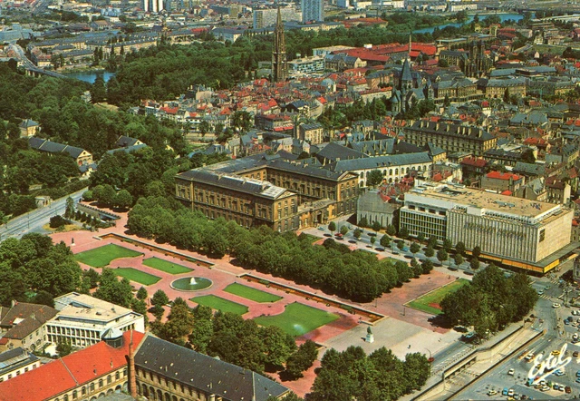 Carte METZ Vue aérienne L'Esplanade et le Palais de Justice