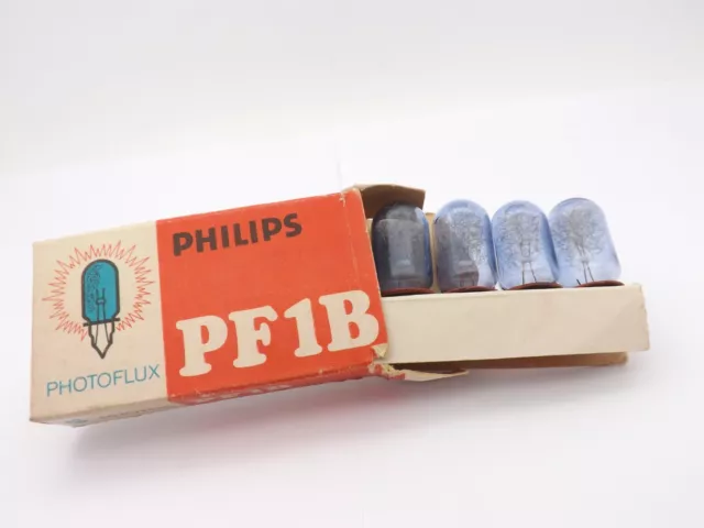 Vintage Flash bulbs x5 Philips Photoflux PF1B