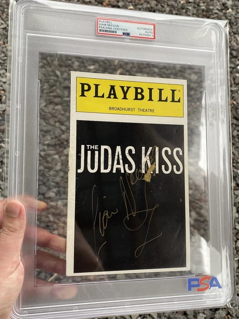 Liam Neeson Signed Autographed Playbill PSA Star Wars Qui-Gon Jinn Actor Vintage