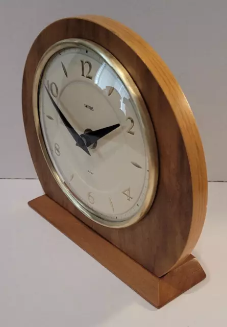 Vintage Mid-Century c1950’s–1960’s "Smiths" 8 Day Oak Cased Desk / Mantel Clock 3