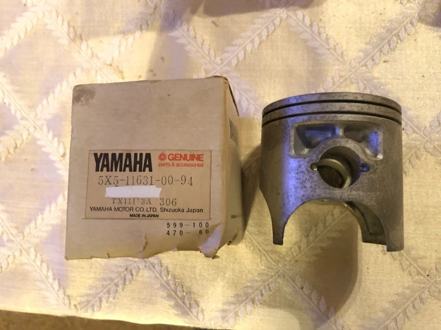 Bague De Piston Yamaha YZ250 (1980-1981) - Modèle 2ème, Référence 1W5-11601-20 - Neuf NOS