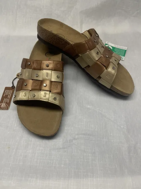 EuroWellness Women’s New Bronze Leather Slide Sandals Embellished Size 10 - Flaw
