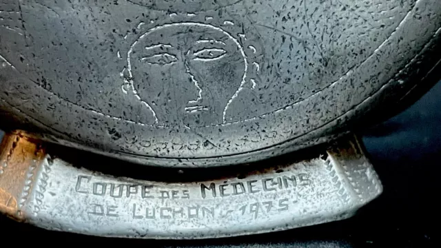 Gourde en Étain XIX ème Gravée ´Coupe des Médecins de Luchon 1975’ 3