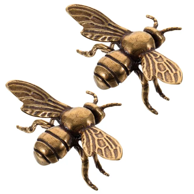 2pcs Bee Ornaments Novel Animals Sculpture Office Home Decor Desktop Decor