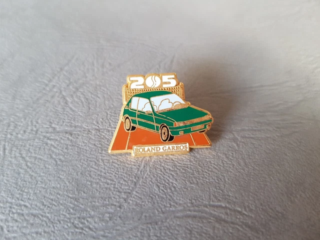 PINS ARTHUS BERTRAND Roland Garros Lot 3 Pin's EUR 12,50 - FR