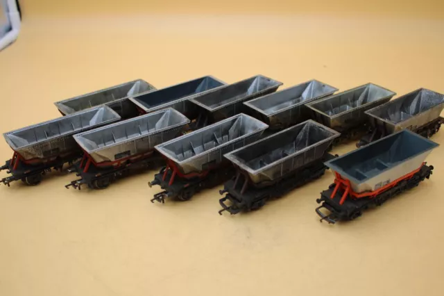 Selection of Hornby Hopper Wagons w/ Weathering - OO Gauge