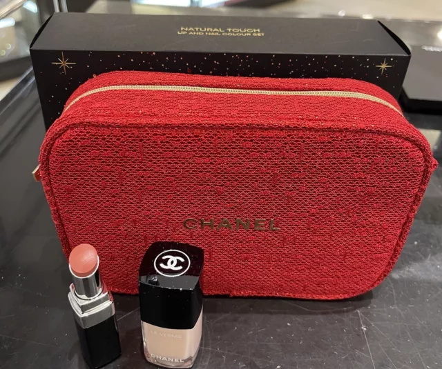 2021 CHANEL NATURAL Touch Lip & Nail Colour Holiday Gift Set w/ Pearl Chain  $300.00 - PicClick