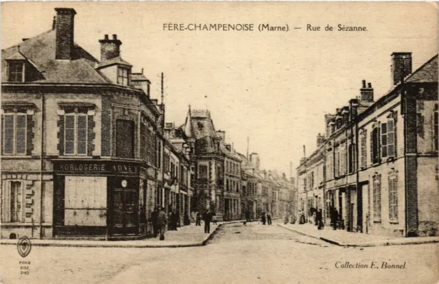 CPA FERE-CHAMPENOISE Rue de Sézanne (864569)