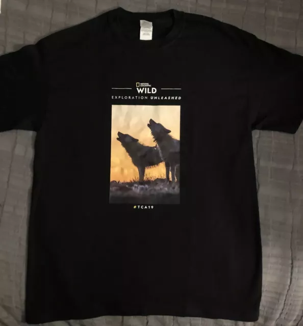 WILD Kingdom Of White Wolf 2019 TV SHOW Tshirt Mens Sz M National Geographic NEW