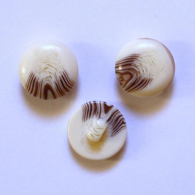 Lot De 6 Très Gros Boutons Vintage Effet Corne - Marron Crème - 3,3 Cm - Ref 3446