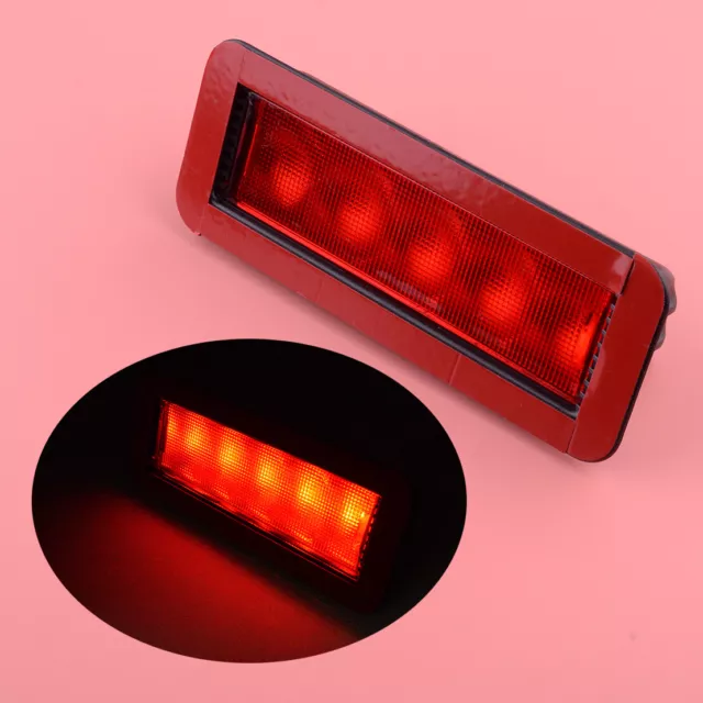 Universel 5 LED Rouge Feu Arrière Freinage Brake Stop Troisième 3éme Auto