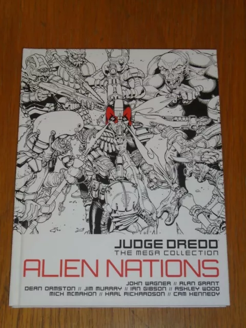 Judge Dredd Mega Collection Alien Nations Vol 75 2000AD (Hardback)<