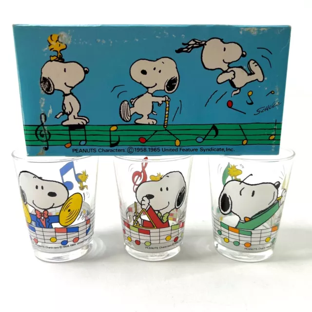 Snoopy Woodstock 4 oz Juice Glasses Set of 3 Sasaki Glass Dead Stock in Box