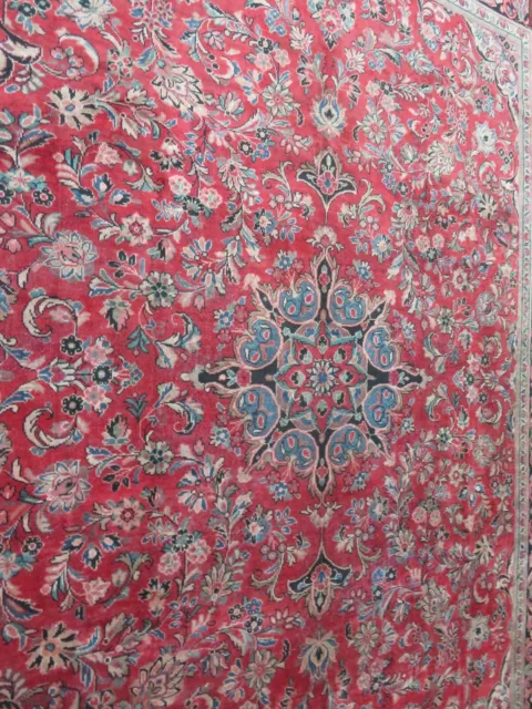 AN ANTIQUE OLD HANDMADE TRADITIONAL ORIENTAL CARPET  (380 x 285 cm)+