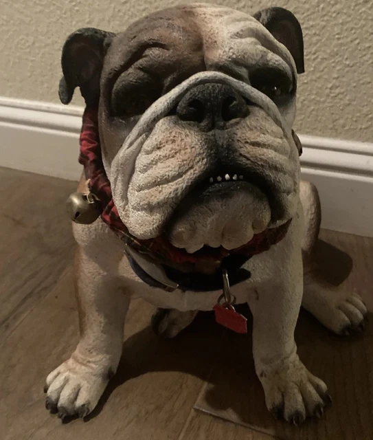 TOSCANO BULLDOG  STATUE  14” tall 11” wide real dog tag shasta 80s