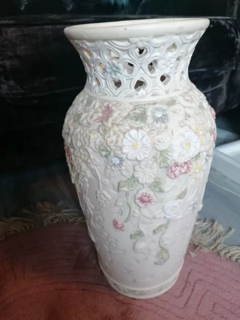 Large Vintage Oriental Ceramic Vase ~ Flowers Decoration ~16"
