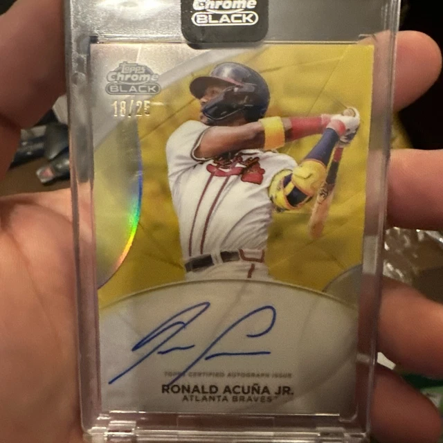 RONALD ACUNA JR 2024 Topps Chrome Black Ivory Auto Gold 18/25 SSP 280.
