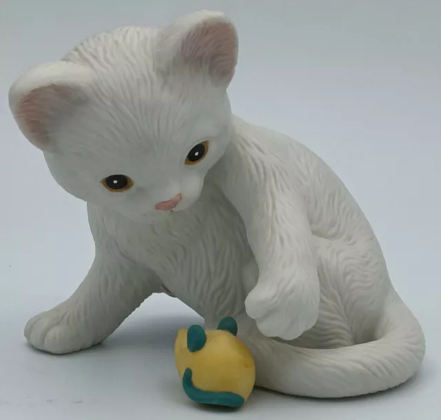 Cat & Mouse Figurine White Kitty Statue Enesco Vintage 1990 Kathy Wise Ceramic