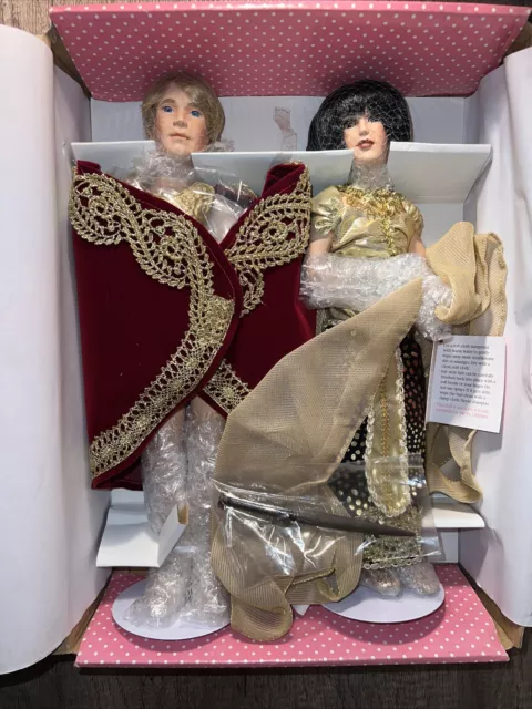NIB New Paradise Galleries Treasury Collection Anthony & Cleopatra 14" Tall