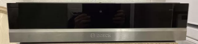 New / Other Bosch Serie 8 BIC630NS1B 14cm High Black Glass Warming Drawer