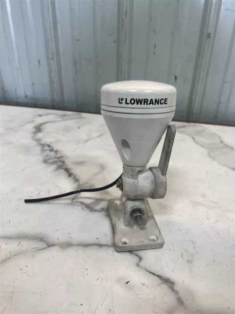 boat Marine Lowrance eclipse LGC-2000 GPS receiver antenna