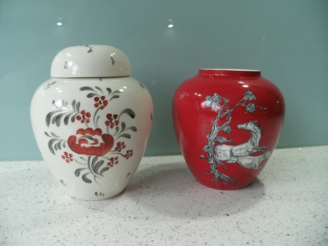 Krone Devon Fieldings Iningwergläser - Rot Pegasus Und Rot Grau Blume Mit Deckel