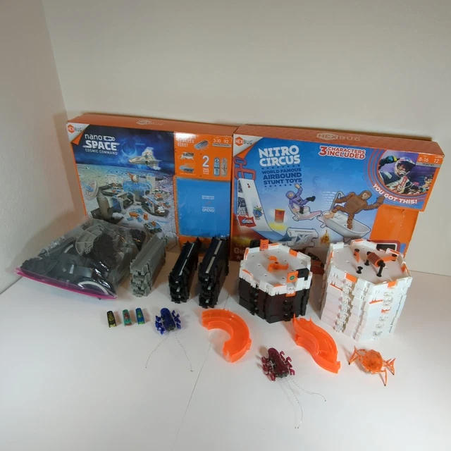 Hexbug Habitat Huge Lot W/ 3 Nano Bugs, Tracks, Connectors, Tubes +2 Sets