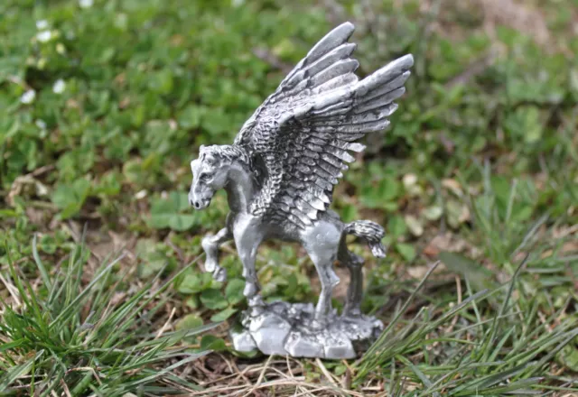 Lead Free Pewter Pegasus Figurine statue horse with wings Hastings Pewter Co NEW