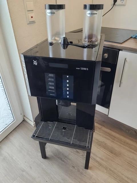 WMF 1200 S Industrie Kaffevollautomat WMF 1200 S Industrie Kaffevollautomat