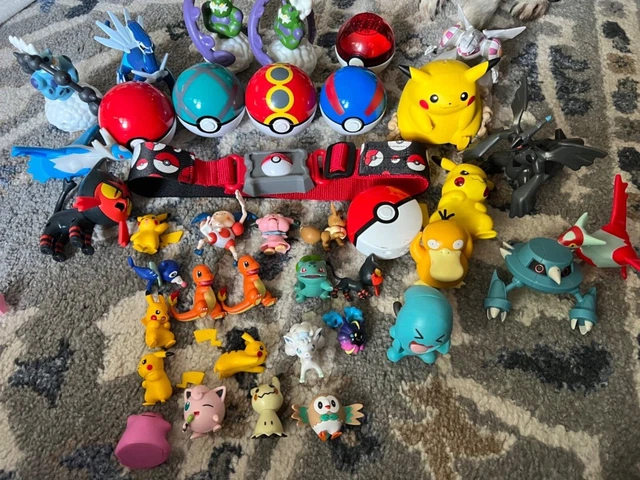 Pokémon Figures lot, plus cosplay/ costume Pokémon ball belt Pokémon Figures lot, plus cosplay/ costume Pokémon ball belt