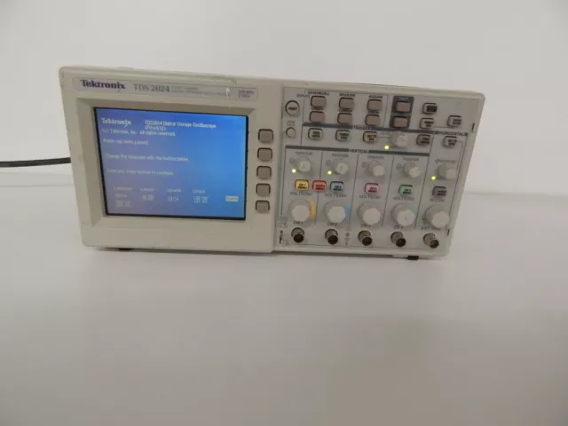 ^^ Tektronix Tds 2024 Tds2024 200Mhz Digital Oscilloscope (Gfb4)