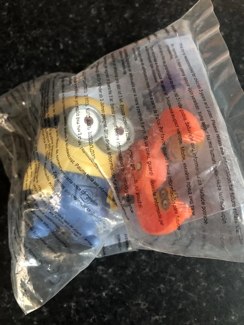 2013 McDonalds Despicable Me 2 - Dave Gadget Grabber - Meal Figure Toy Minion