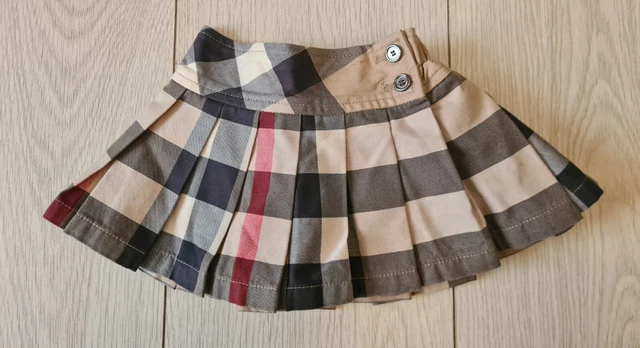 Burberry skirt age top