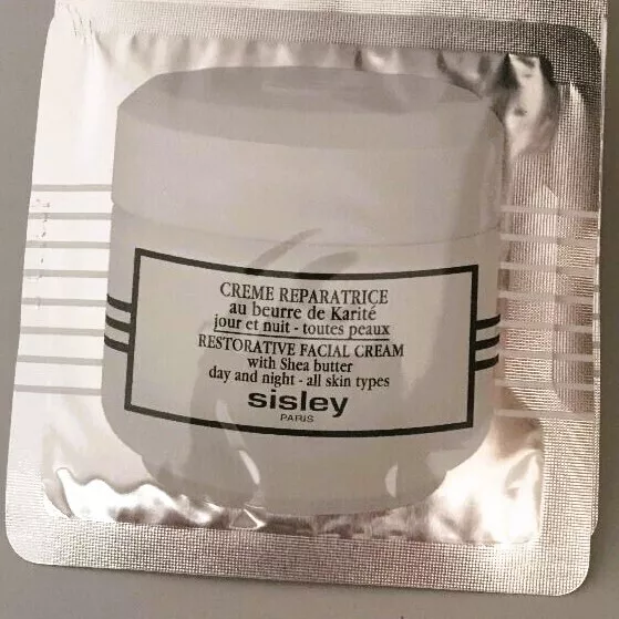 SISLEY  CREME REPARATRICE AU BEURRE DE KARITE' - JOUR ET NUIT - 10 BUSTINE=40 ml