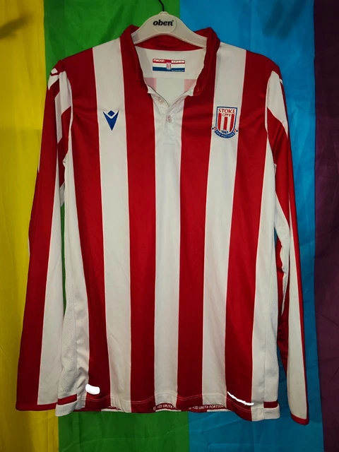 La nuova maglia del West Ham 2010-2011 firmata Macron