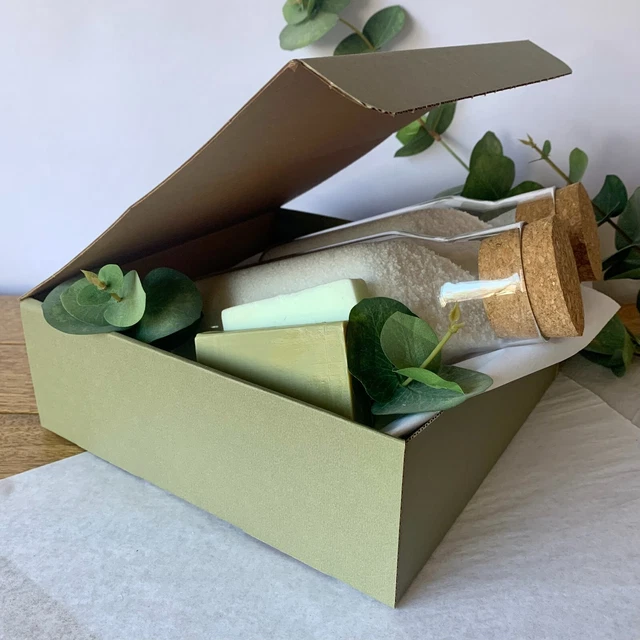 Sage Green Gift Boxes with Lid Card Retail Large Hamper Display Packaging Sage Green Gift Boxes with Lid Card Retail Large Hamper Display Packaging