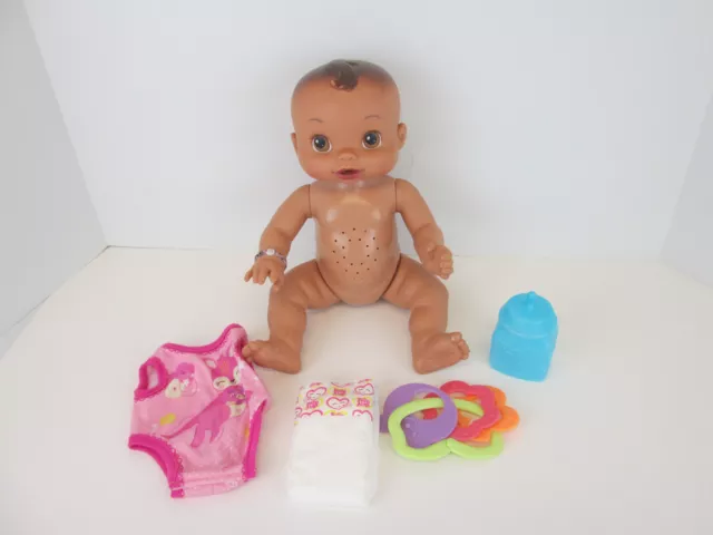 Baby Alive Wets N Wiggles Girl Doll 2006 Brown Hair Eyes w Outfit Bottle Diaper