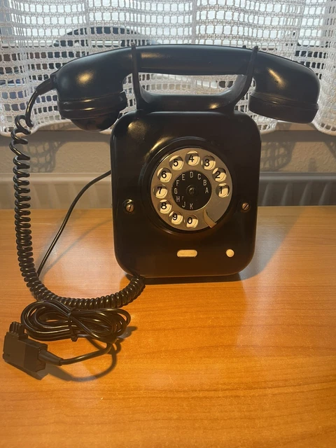 Altes funktionierendes SIEMENS Wählscheiben - Wandtelefon V.S.a.Wdst. 38 b 6