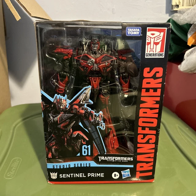 HASBRO TRANSFORMERS STUDIO Series 61 Voyager Class Sentinel Prime NITB