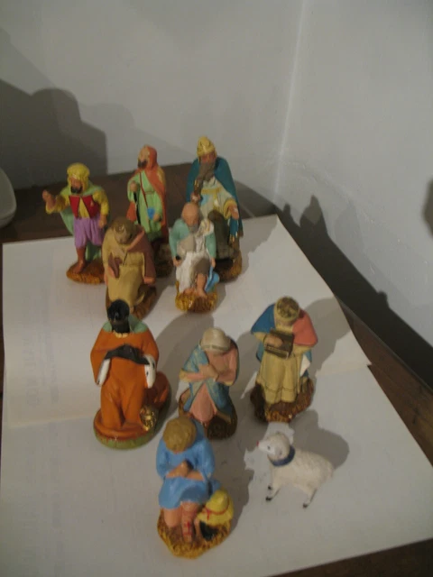LOT DE 22 sujets anciens santons de crèche EUR 50,00 - FR