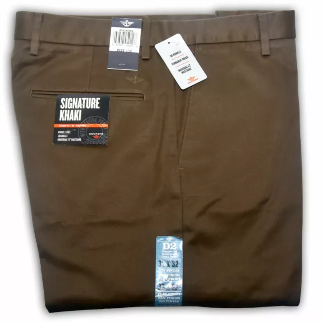 Levis Dockers D2 Signature Khaki Chinos Straight Fit Flat Front Trousers Brown