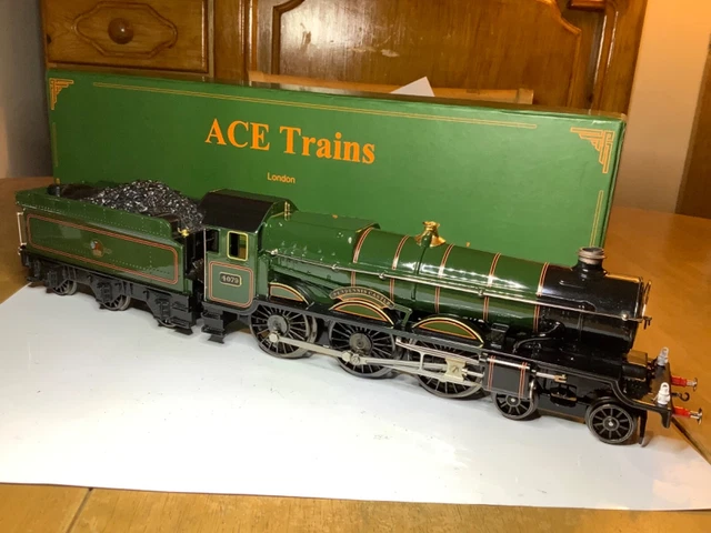 Ace Trains O Gauge 3 Rail DC BR 4-6-0 Castle Class Loco 4079 Pendennis Castle