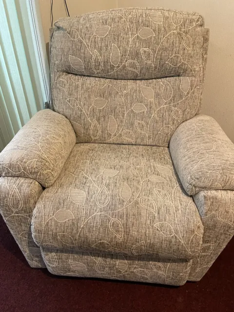 electric recliner chair for elderly