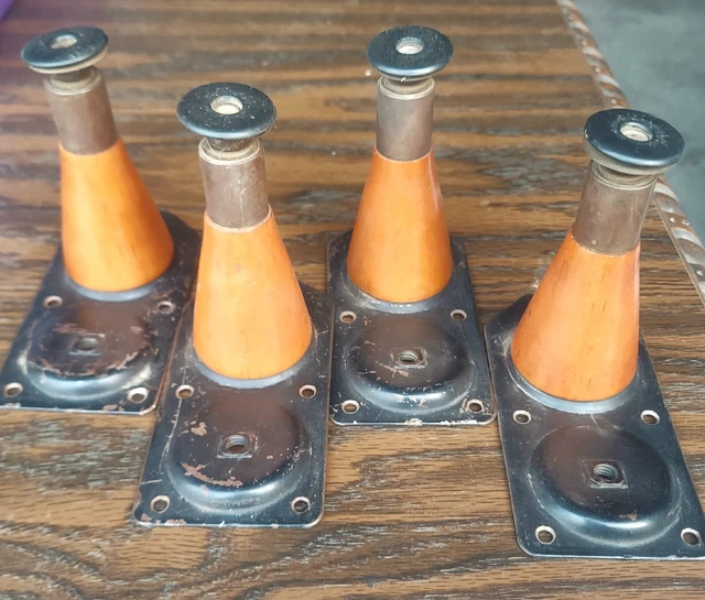 Juego de 4 patas otomanas de muebles de madera vintage