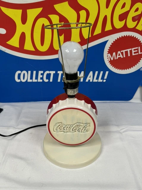 Vintage Coca-Cola Bottle Cap Lamp Works Great 1997 Collector's (Lr6)