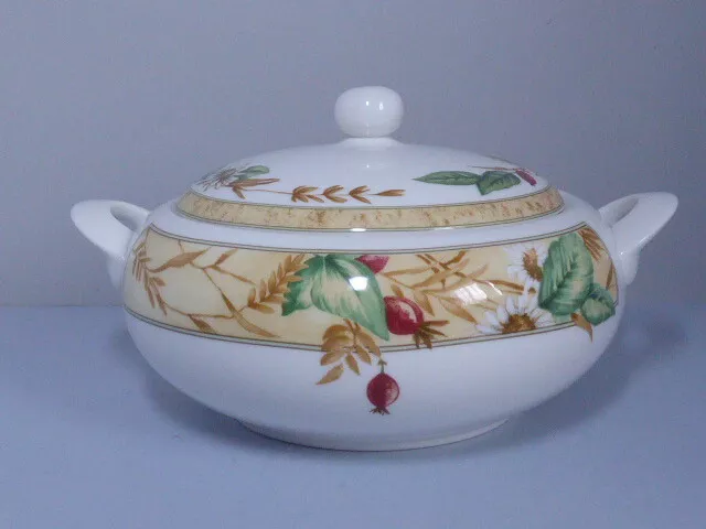 Royal Doulton Edenfield Expressions Covered Vegetable Serving Dish Tureen