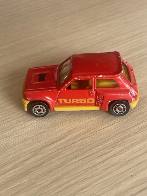 MAJORETTE RENAULT 5 (cinq) Modèle Voiture Moulé sous Moule 1972 N°257