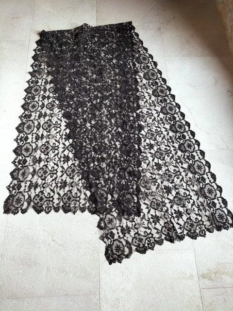 Vintage Spanish black lace panel 250 x 64 cm