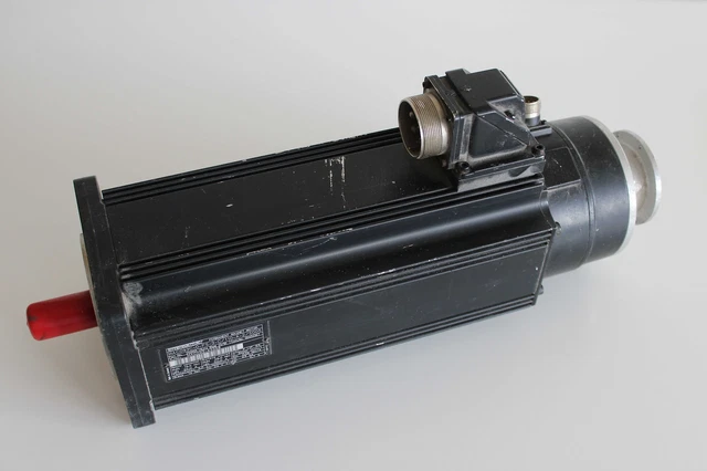 "Motore Indramat MAC093C-0-FS-3-C/110-A-2/S005 MAC093C-0-FS-3-C/110-A-2"